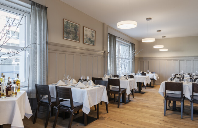 Innenausbau Restaurant Hardplatz