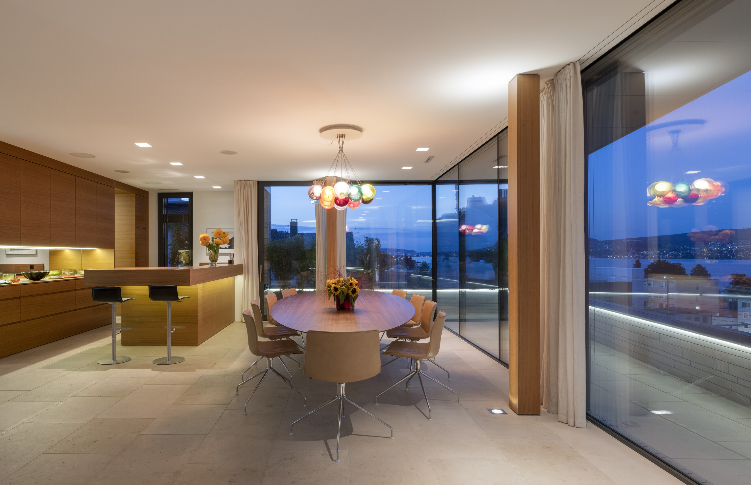 Residence, Lake Zurich